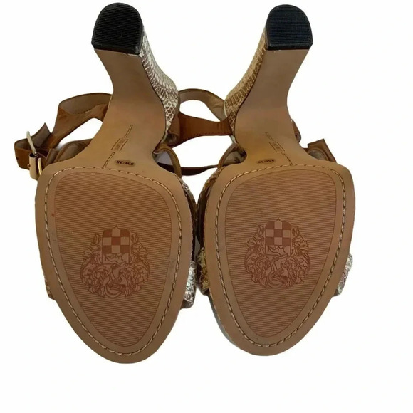 Vince Camuto Snake Skin Platform Adjustable Strap - Picture 8 of 10